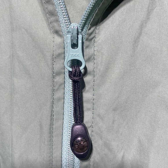 🌟host pick 🌟33. Woolrich green women outdoor wind jacket - Picture 6 of 11